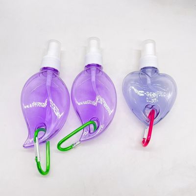 PET Herz / Blattform Plastik Sprühflasche mit hängender Schlüsselkette Kragen Material PET