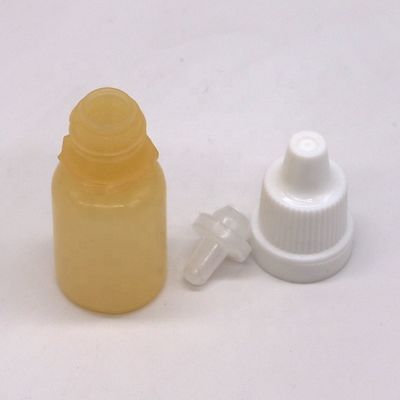 LDPE-Plastik-Flasche mit einer leeren, weißen, pressenbaren Augenflüssigkeit mit manipulationssicheren Kappen 10 ml