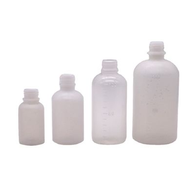 100 ml / 200 ml PE Flüssigflasche mit Waage und Kindersicherheitskappe im Angebot